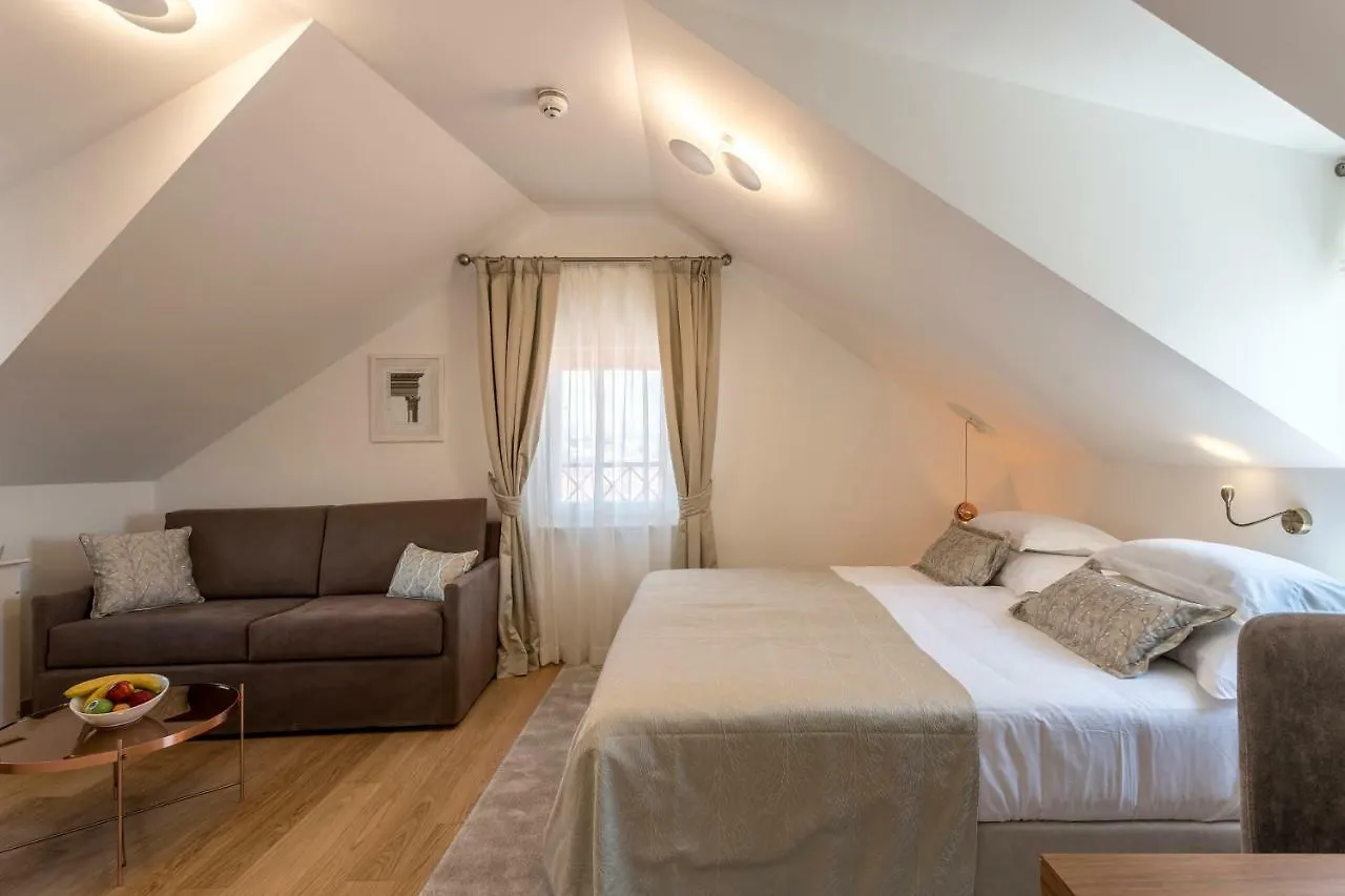 Residence Stine Split Bed & Breakfast