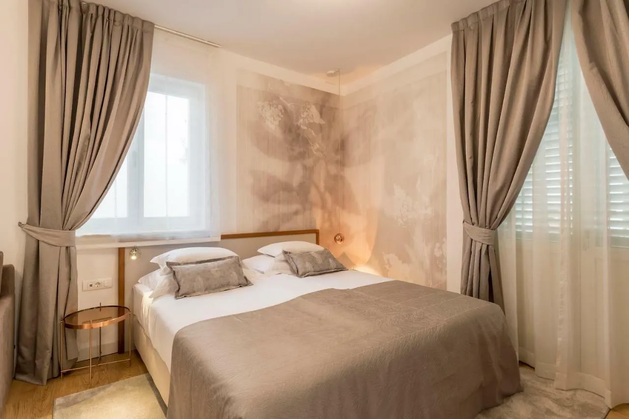 Residence Stine Split 4*,