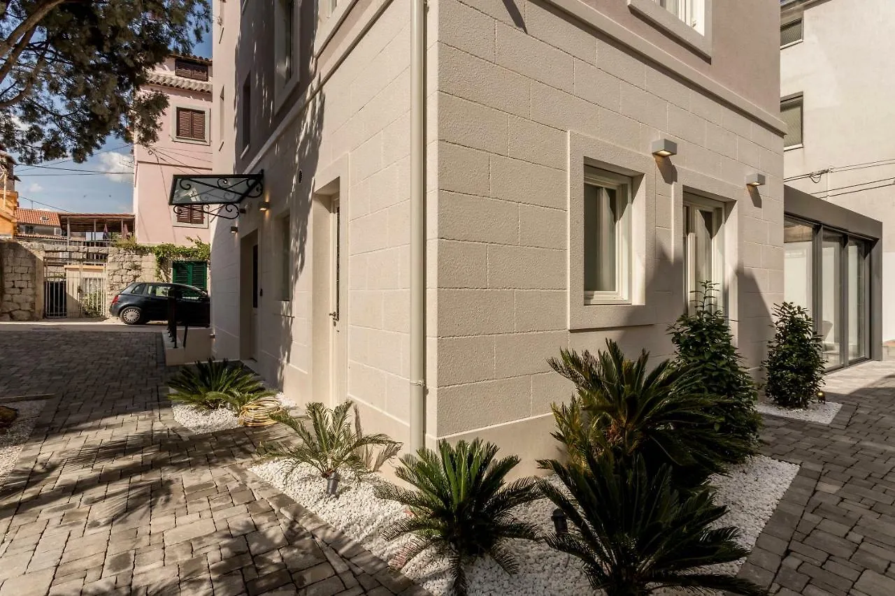 Residence Stine Split Bed & Breakfast