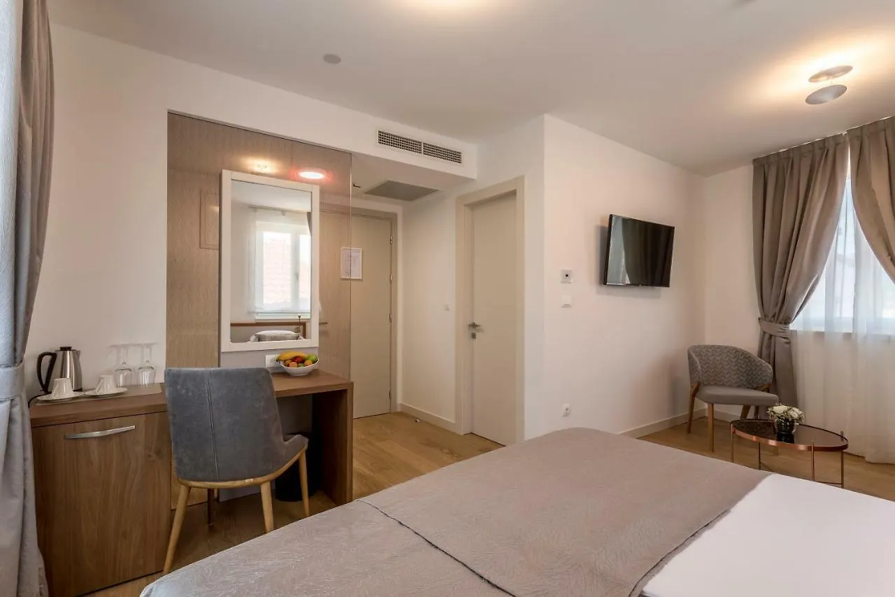 Residence Stine Split 4*,  Croatia