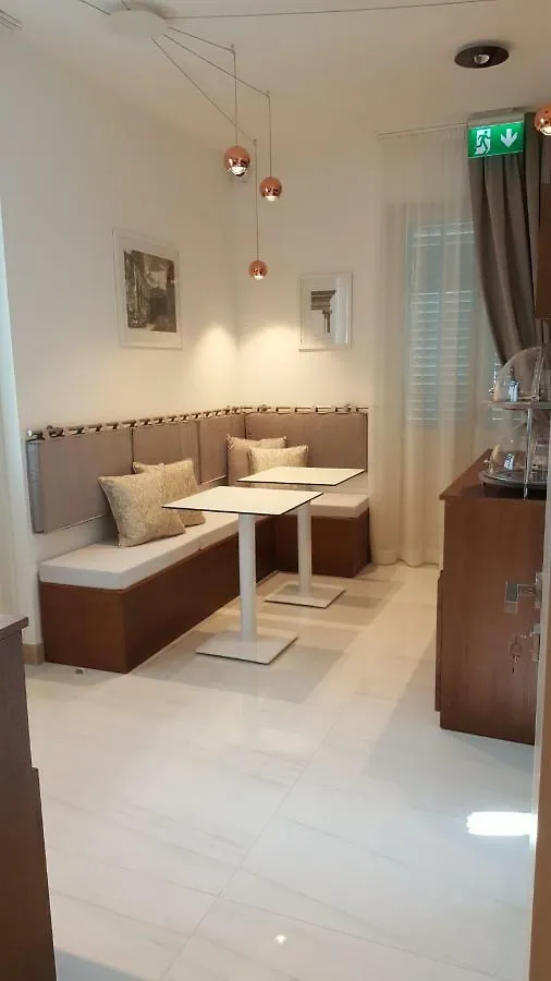 Residence Stine Split Bed & Breakfast