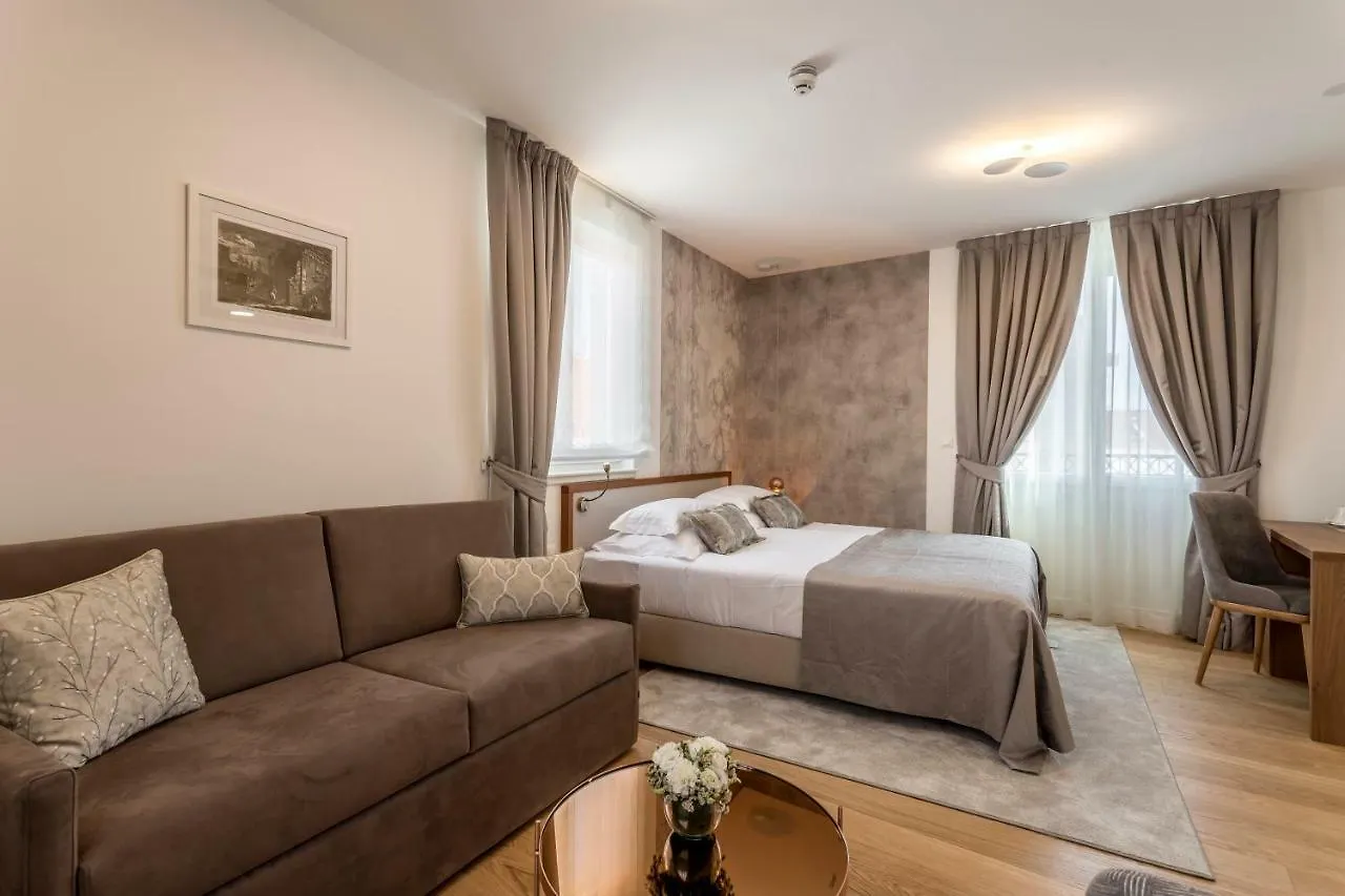 Residence Stine Split