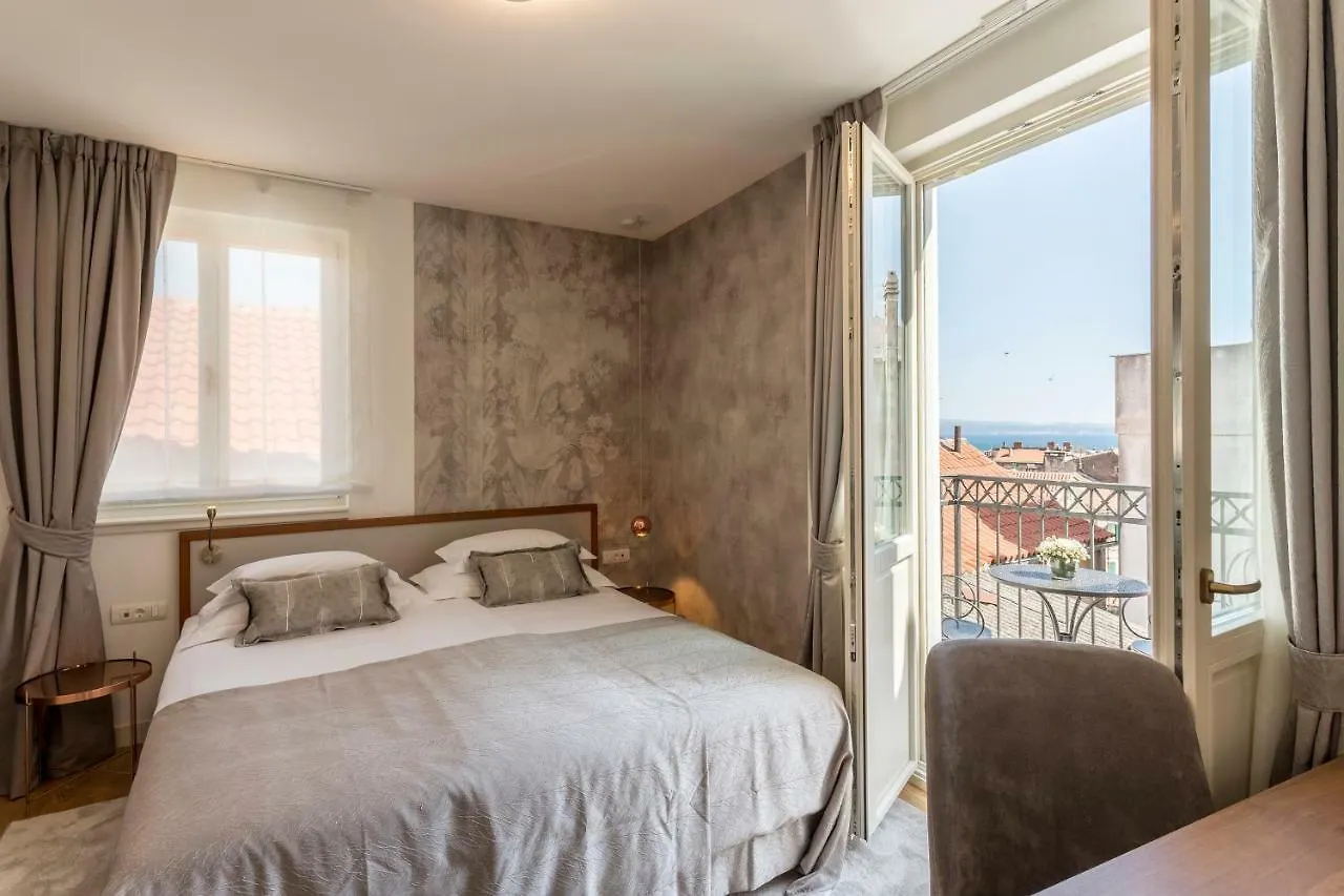 Residence Stine Split